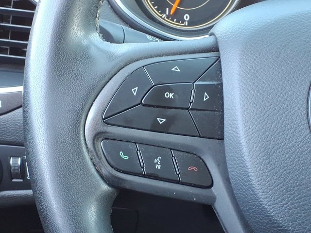 Used 2022 Jeep Cherokee Trailhawk w/ Sun, Sound & Nav Group AWD/4WD image 26