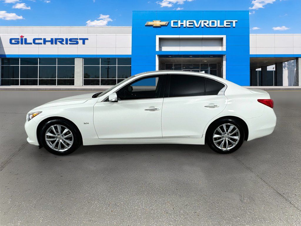 Used 2017 INFINITI Q50 3.0t Premium RWD image 4