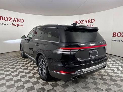 New 2026 Lincoln Aviator 2WD image 5