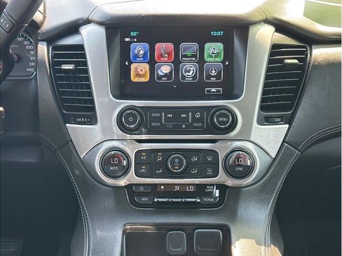 Used 2020 GMC Yukon XL SLE w/ HD Trailering Package image 17