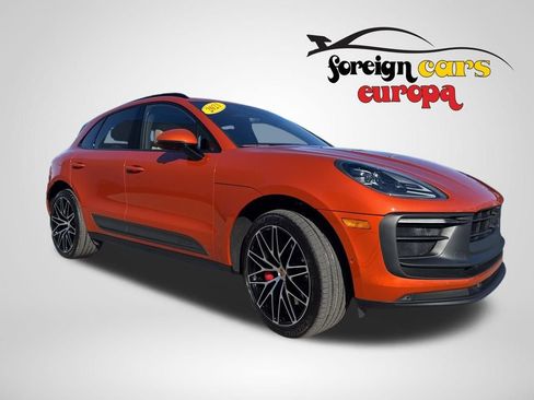 Used 2023 Porsche Macan GTS image 2