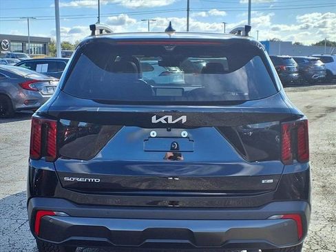 Certified 2024 Kia Sorento SX Prestige image 28