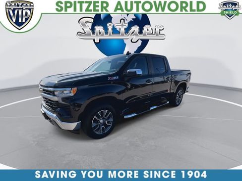 Used 2022 Chevrolet Silverado 1500 LT AWD/4WD image 4