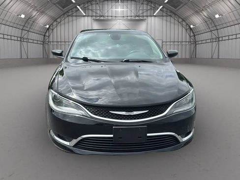 Used 2016 Chrysler 200 Limited w/ Comfort Group image 8