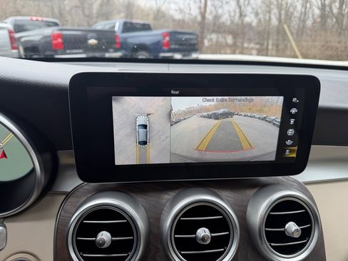 Used 2020 Mercedes-Benz GLC 300 GLC 300 Coupe image 25