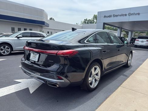 Used 2025 Audi A5 2.0T Premium Plus w/ Premium Plus image 5