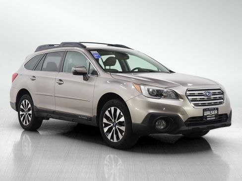 Used 2015 Subaru Outback 3.6R Limited image 7