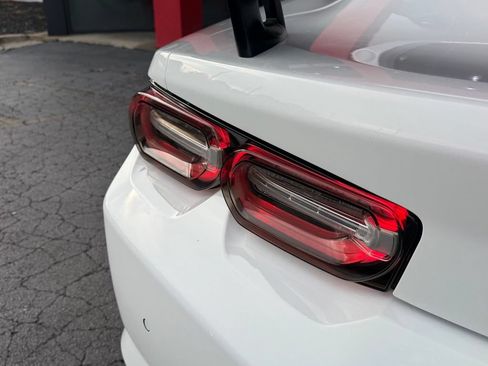 Used 2019 Chevrolet Camaro ZL1 RWD image 16