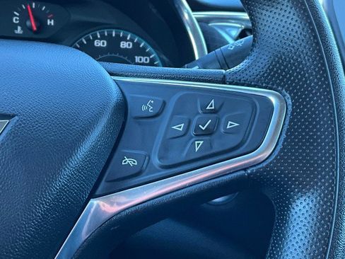 Used 2021 Chevrolet Malibu LT image 14