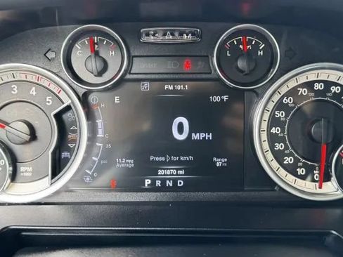 Used 2016 RAM 2500 Laramie w/ Convenience Group AWD/4WD image 27
