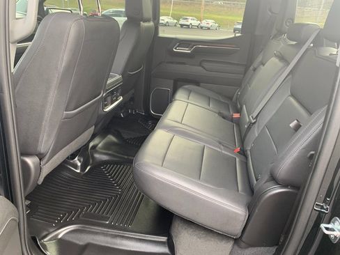 Certified 2023 GMC Sierra 1500 SLT w/ SLT Premium Package image 9