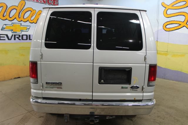 Used 2012 Ford E-350 and Econoline 350 XLT RWD image 7