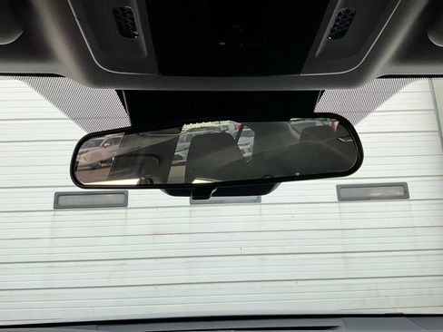 Used 2025 Toyota Camry LE image 17