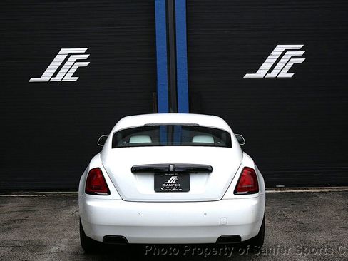 Used 2021 Rolls-Royce Wraith RWD image 7