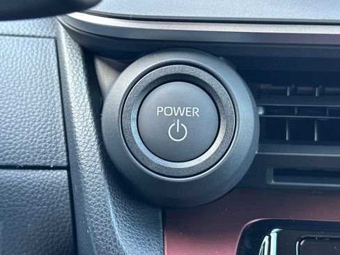 New 2026 Toyota Prius Plug-In Hybrid image 25