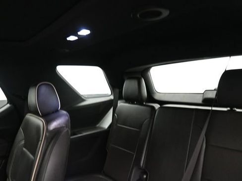 Used 2023 Chevrolet Traverse Premier w/ LPO, Floor Liner Package AWD/4WD image 21