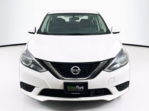 Used 2019 Nissan Sentra S image 2