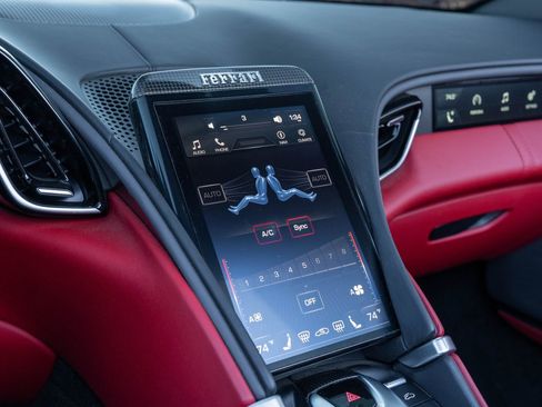 Certified 2024 Ferrari Roma Spider image 43