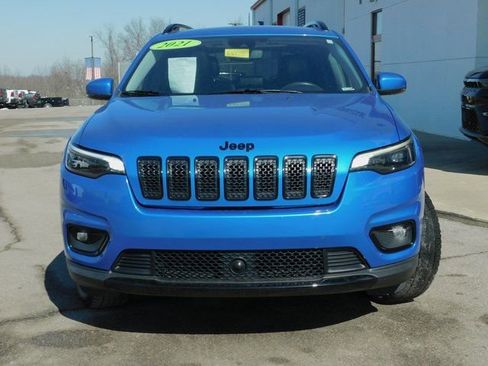 Used 2021 Jeep Cherokee Latitude Plus w/ Sun & Sound Group image 3
