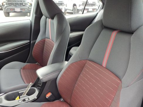 Used 2023 Toyota Corolla SE FWD image 12