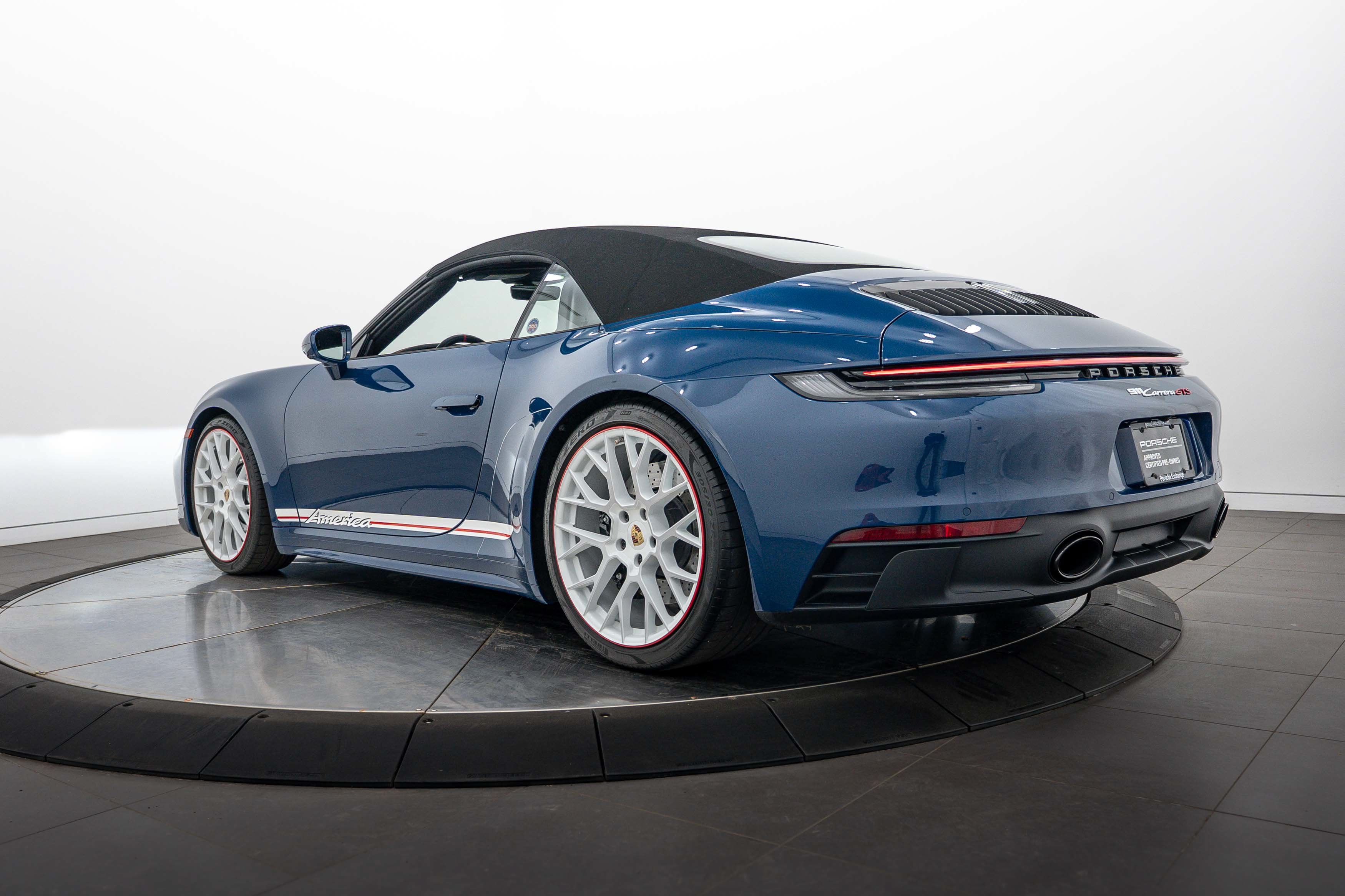 Certified 2023 Porsche 911 Carrera GTS RWD image 31