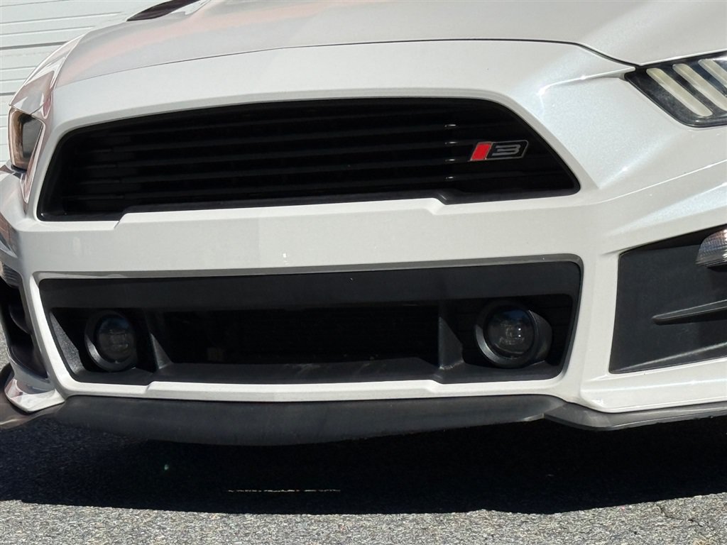 Used 2017 Ford Mustang GT Premium RWD image 8