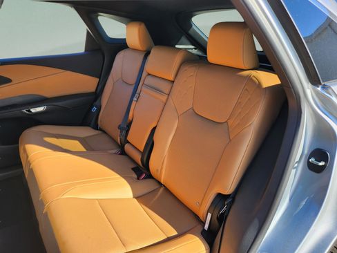 New 2026 Lexus RX 350h image 28