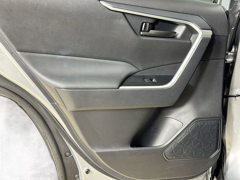 Used 2025 Toyota RAV4 LE image 21