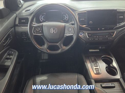 Used 2023 Honda Passport EX-L image 9