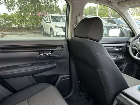 Used 2023 Honda CR-V LX image 16