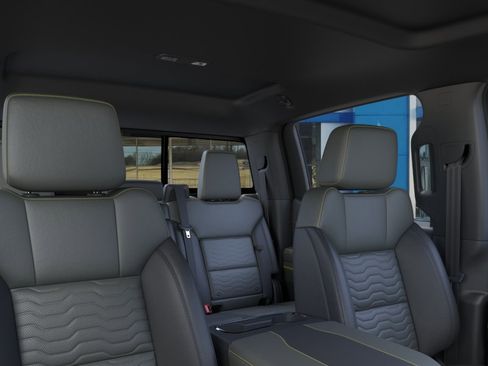 New 2026 Chevrolet Silverado 1500 ZR2 AWD/4WD image 25