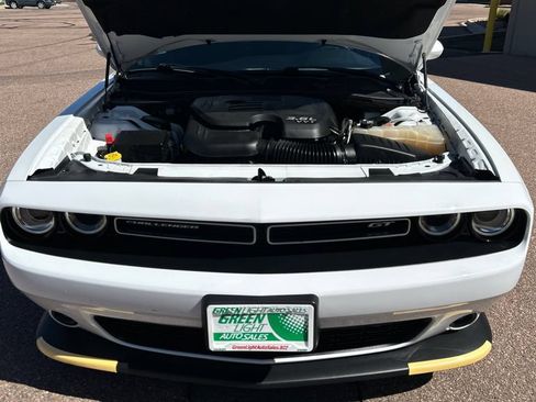 Used 2022 Dodge Challenger GT AWD/4WD image 10
