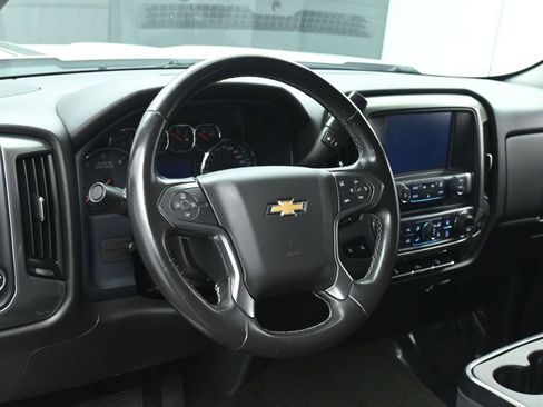 Used 2018 Chevrolet Silverado 1500 LT w/ Rally 2 Edition image 24