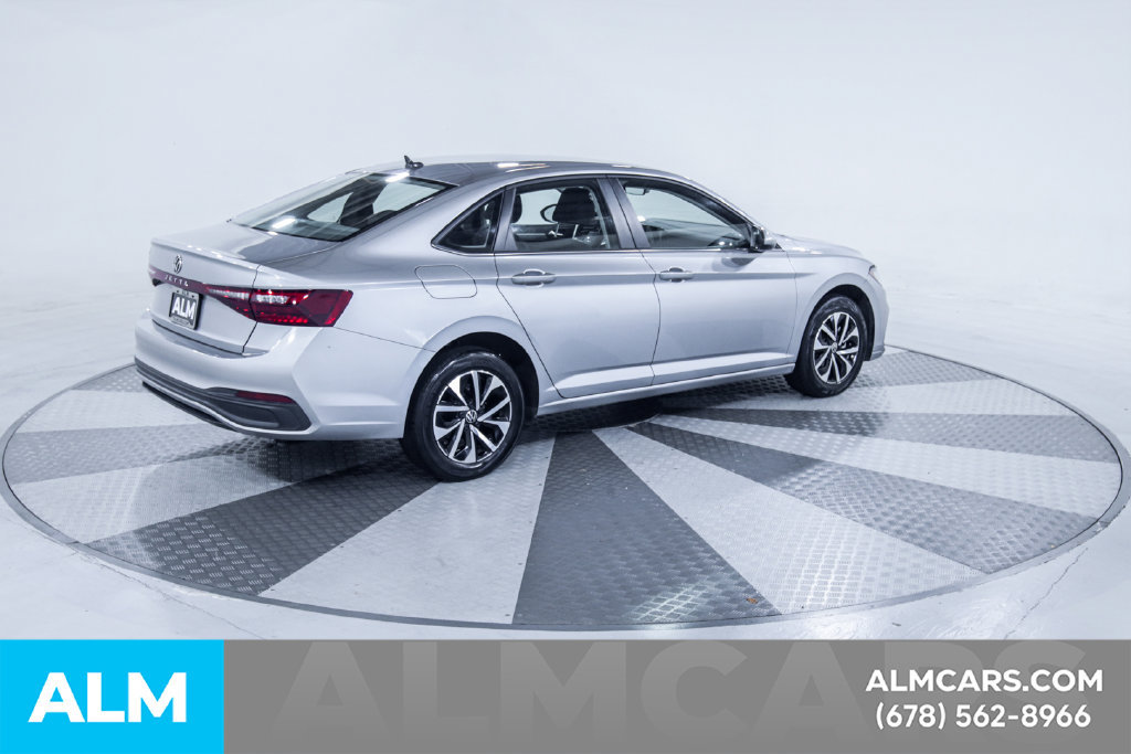 Used 2025 Volkswagen Jetta S FWD image 9