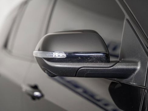 Used 2024 Chevrolet Traverse LS w/ Midnight/Sport Edition image 16