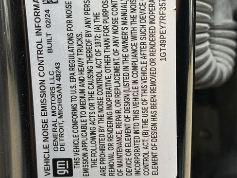 Used 2024 GMC Sierra 2500 AT4 w/ AT4 Premium Plus Package image 30