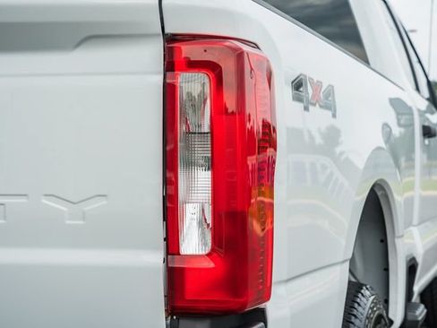 New 2026 Ford F250 XLT AWD/4WD image 8
