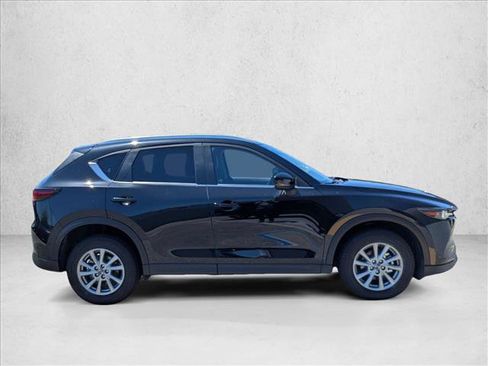 Used 2023 MAZDA CX-5 AWD 2.5 S w/ Select Package image 4