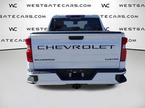 Used 2024 Chevrolet Silverado 1500 Custom w/ Turbomax Blackout Package image 10