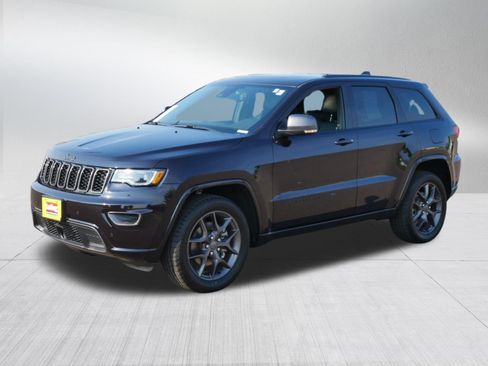 Certified 2021 Jeep Grand Cherokee Limited w/ Quick Order Package 28K 80th AWD/4WD image 3