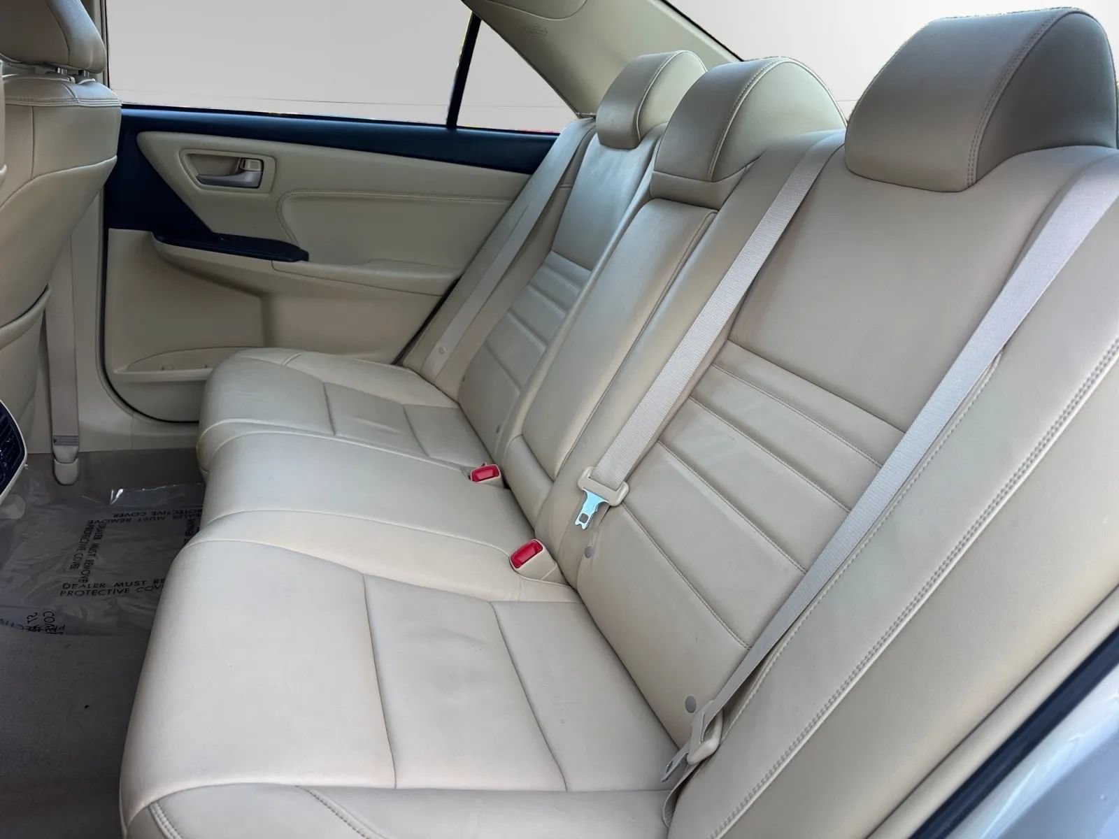 Used 2015 Toyota Camry XLE w/ Convenience Package FWD image 18