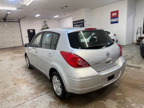 Used 2010 Nissan Versa 1.8 S w/ PWR Plus Pkg FWD image 5