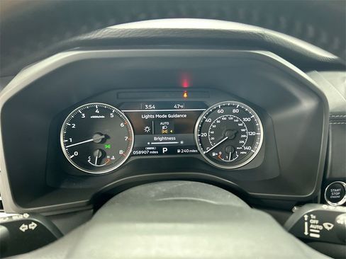 Used 2022 Mitsubishi Outlander SE image 13