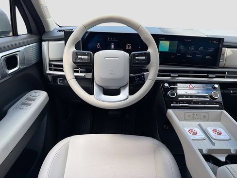 New 2026 Hyundai Santa Fe SE FWD image 18