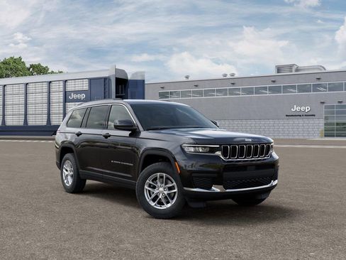New 2026 Jeep Grand Cherokee L 2WD image 5