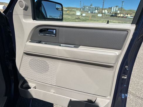 Used 2014 Ford Expedition EL XL image 33