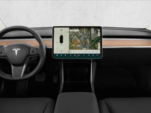 Used 2018 Tesla Model 3 Long Range image 13