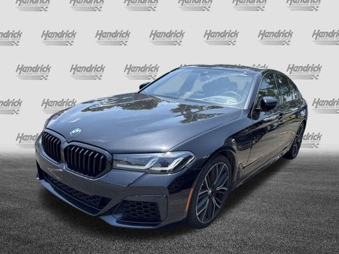 Used 2023 BMW 540i w/ M Sport Package RWD image 11