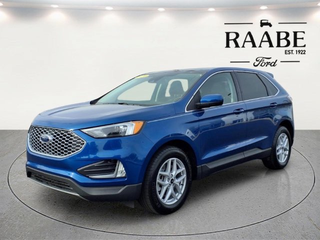 Used 2024 Ford Edge SEL w/ Convenience Package AWD/4WD image 3