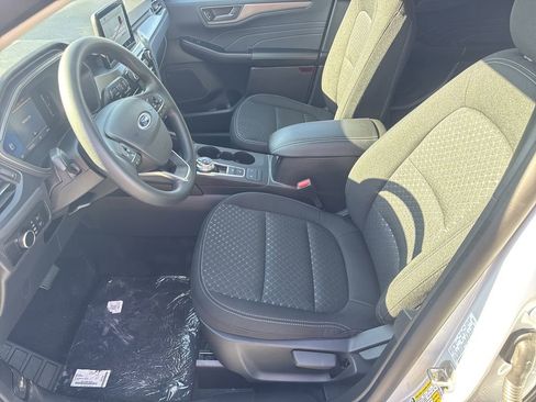 New 2026 Ford Escape Active image 9